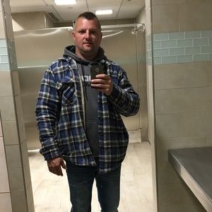 Meet your Posher, Adam Jones